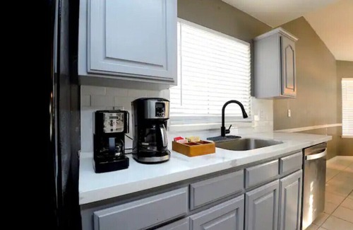 Fresno Casa | Home away from Home