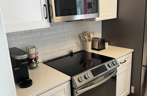 Greensboro Casa | Home away from Home