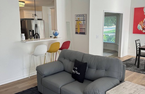 Greensboro Casa | Home away from Home