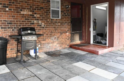 Livingston Casa | Home Away from Home! Newly remodeled!