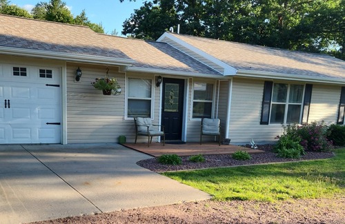 Necedah Cabaña | Home Away From Home