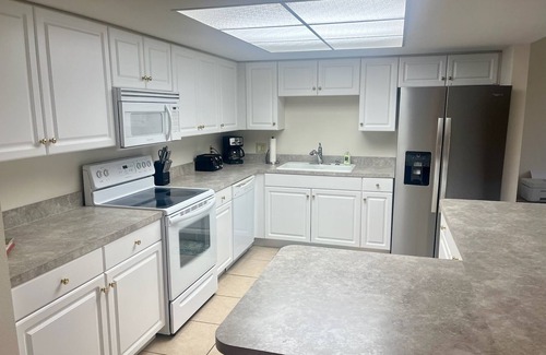 Burnt Store Marina Condominio | Burnt Store Marina, Commodore Club Condo