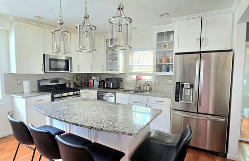 Hanover Casa | Home away from Home!