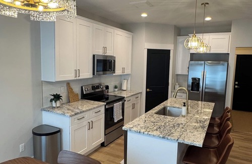Rexburg Casa | "Home away from Home." Custom, 3-bedroom, 2 bath home.