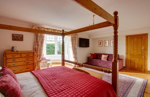 Forfar Cama Y Desayuno | Home Farm B&B - Poppy Room