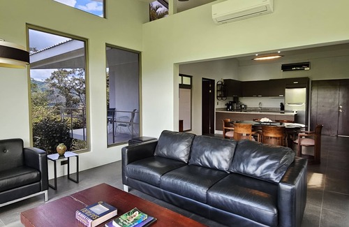 Belén de Nosarita Casa | Casa en las nubes - 'Casa las Nubes' privada Casa Disponible