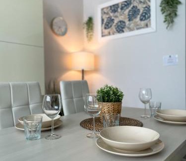 Fiera Apartamento | Home In Town - Fiera Milano City near San Siro Stadium metropolitana M1 - M5