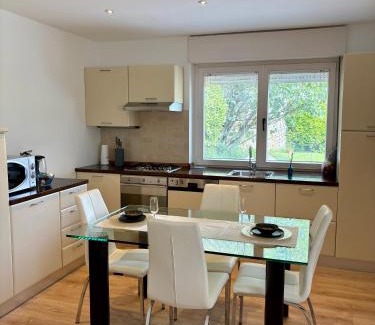 Pomarolo Apartamento | Home J