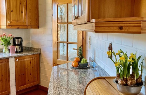 Langballigholz Casa | Home port - garden, terrace, carmine, bathtub, shower, 3 parking spaces