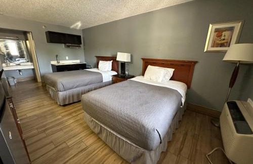 Wetmore Hotel | Home Suites Hill Country