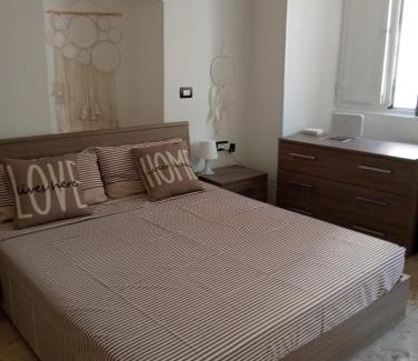 Valenzano Casa | HOME SWEET HOME Antonella