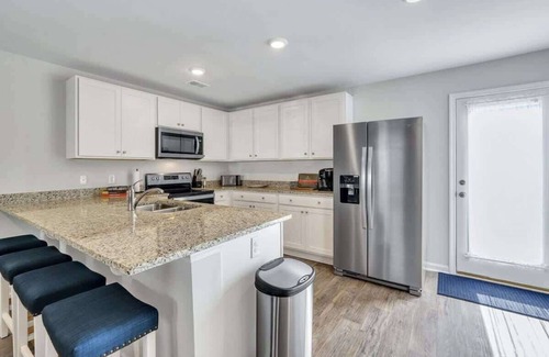 Port Wentworth Condominio | Home Sweet Home w/King Bed