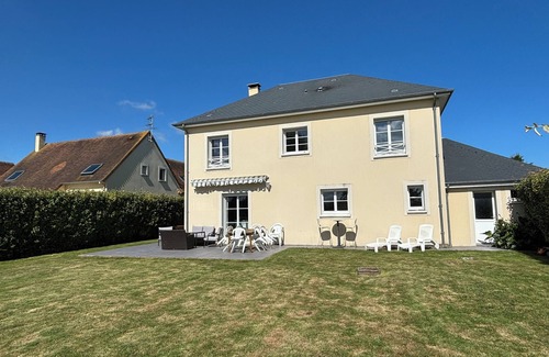 Varaville Casa | Casa Varaville, magnífica villa de 150M ² a 600m de la playa, 5 habitaciones ...