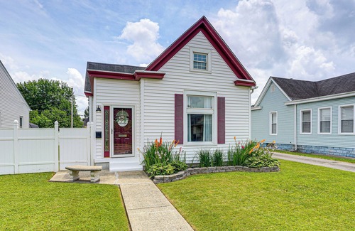 Jeffersonville - Clarksville Cabaña | Home w/ Fenced Backyard, 6 Mi to Dtwn Louisville!