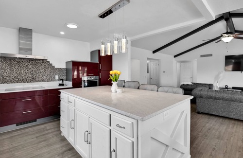 El Paso Casa | Casa con vista a la montaña/piscina