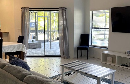 Palmetto Casa | Home With Pool in Palmetto Florida