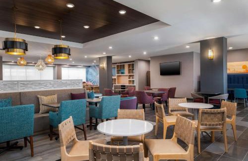 Encanto Hotel | Home2 Suites By Hilton Phoenix Midtown