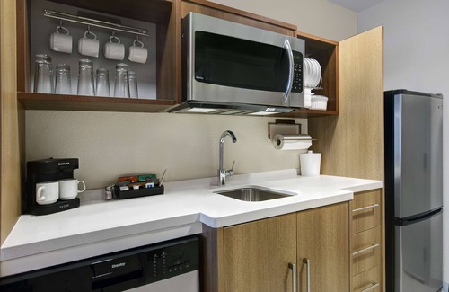 Richmond Hotel | Home2 Suites by Hilton Richmond