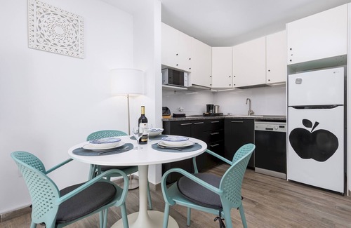 Tarajalejo Apartamento | Home2Book Cozy Apt with Terrace near the Beach
