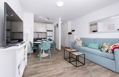 Tarajalejo Apartamento | Home2Book Cozy Apt with Terrace near the Beach
