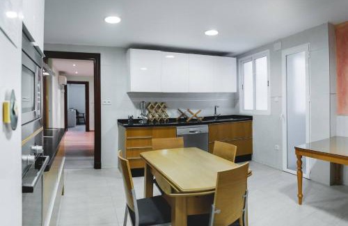 Centro - Sagrario Apartamento | Home4u Arandas Centro Granada