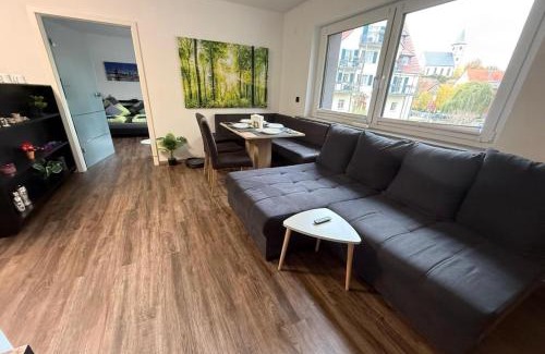 Oberdorla Apartamento | Homefeld Suite - Elegante und moderne Ferienwohnung zentral in Hünfeld bei Fulda mit Küche, kostenlosem Parkplatz und WLAN