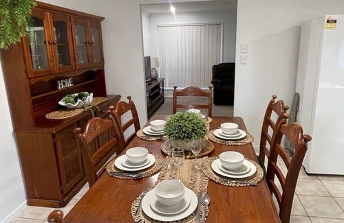 Millbank Casa | Homely Haven <Netflix, Wi-Fi, Ac