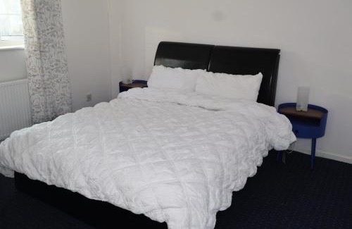 Vange Apartamento | Homely three bedroom