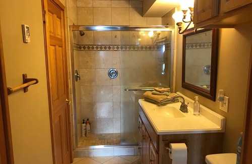 Fritz Creek Casa | Las mejores vistas de Homero desde la acogedora cabaña de la esquina