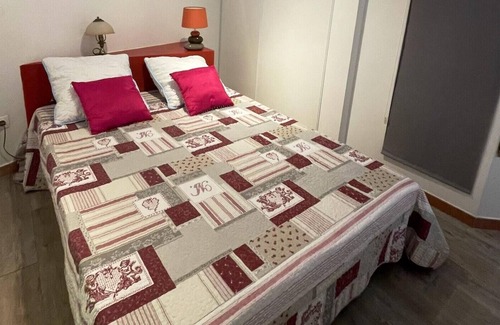 Prats-de-Mollo-la-Preste Apartamento | Homerez - Nice appartement for 3 ppl. with terrace at Prats-de-Mollo-la-Preste