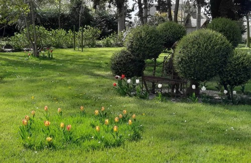 Saint-Martin-des-Entrees Casa | Homerez - Casa con Piscina en Saint-Martin-des-Entrées