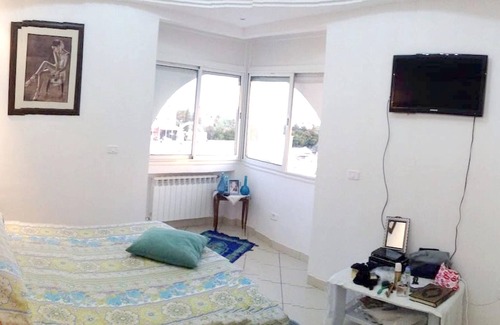 Hammamet Sud Apartamento | Homerez - 100 m away from the beach! Nice apartement for 6 ppl. with shared pool