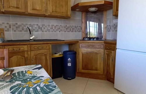 Basse Vallee Apartamento | Homerez - Apartment Saint-Philippe