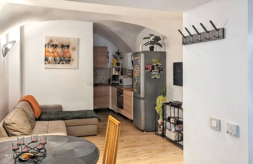 Pourrieres Apartamento | Homerez - Apartment in Pourrières with Terrace