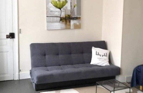 Givet Apartamento | Homerez - Apt in Givet, parking
