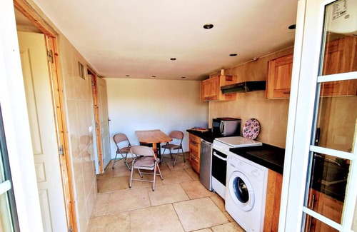 Chomerac Apartamento | Homerez - Bonito apartamento para 6 pers. con terraza en Chomérac