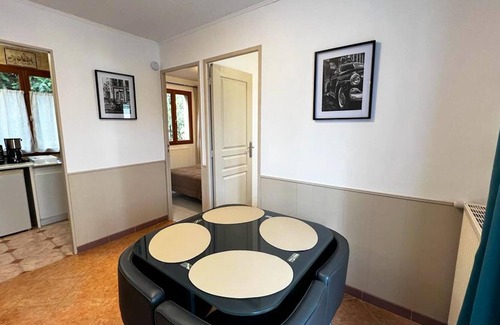 Corsavy Apartamento | Homerez - Espectacular apartamento para 4 pers. con jardín en Corsavy