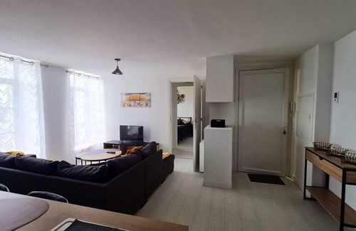 Rocroi Apartamento | Homerez - Bonito apartamento para 6 pers. en Rocroi