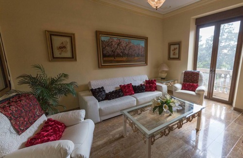 Monovar Apartamento | Homerez - Big appartement for 10 ppl. at Monòver