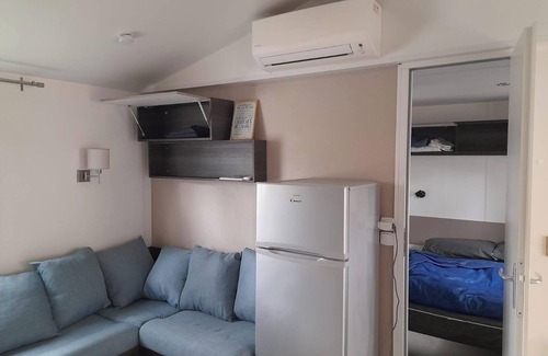 Les Mathes Casa | Homerez - Bungalow Les Mathes, piscina compartida