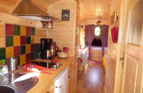 Sedeilhac Casa | Homerez - Bungalow Sédeilhac jardín