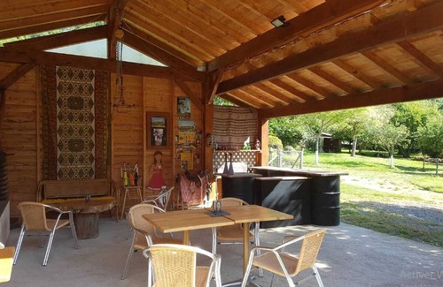 Sedeilhac Casa | Homerez - Bungalow Sédeilhac jardín