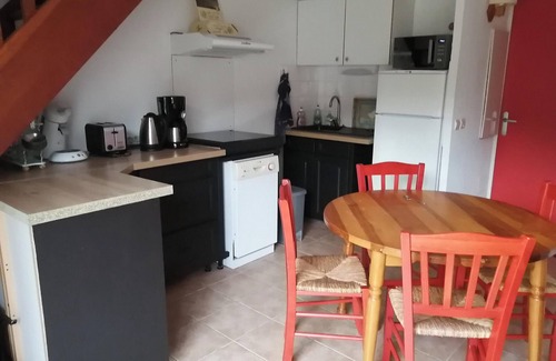 La Salvetat-sur-Agout Chalet De Esquí | Homerez - Chalet La Salvetat vista al lago