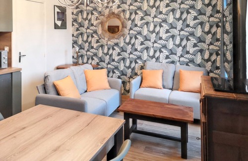 Saint-Vaast-la-Hougue Apartamento | Homerez - Cómodo apartamento en Saint-Vaast-la-Hougue