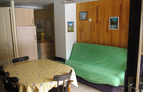 Risoul Apartamento | Homerez - Charming Apartment with Mountain View in Risoul