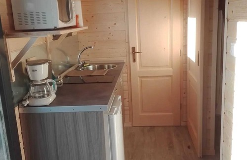 Eymet Chalet De Esquí | Homerez - Charming Chalet with Shared Pool in Eymet