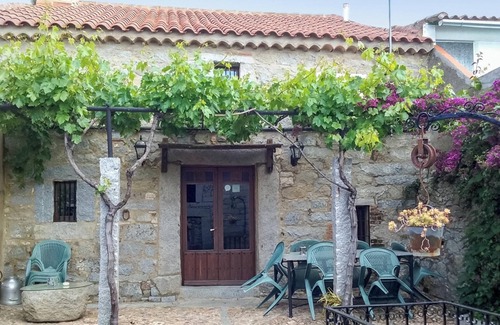 Anora Casa | Homerez - Casa encantadora en Añora con jardín