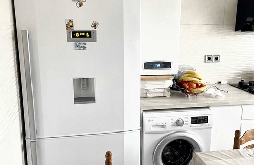 Les Templiers Villa | Homerez - Villa encantadora en Élancourt con jardín privado