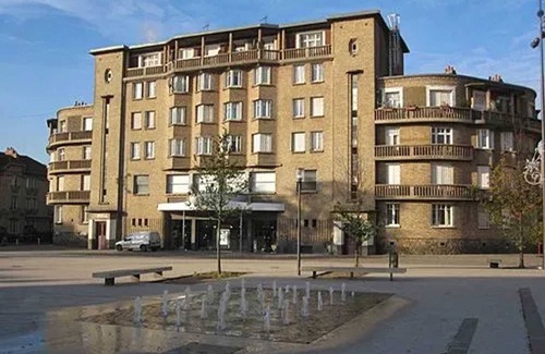 Stains Apartamento | Homerez - Cosy apartment in Stains with free parking - 26 m²