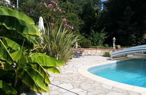 Gaujac Apartamento | Homerez - Estudio acogedor en Gaujac con piscina compartida